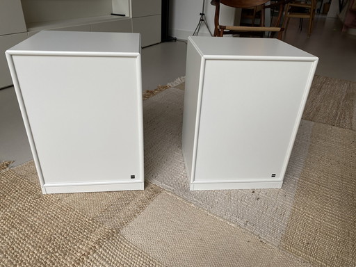 2x Montana Peter J. Lassen Dream bedside table