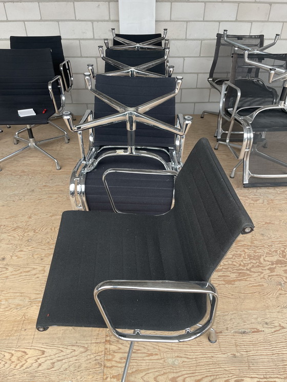 Image 1 of Vitra Eames Ea108 Black Hopsak/Chrome