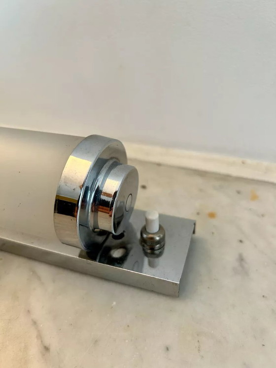 Image 1 of Lampada da parete modernista vintage, vetro sabbiato e metallo cromato, Art Déco 1930