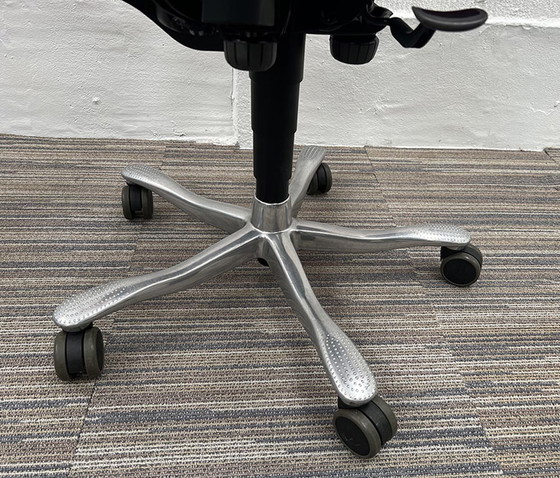 Image 1 of Kinnarps Plus 6 Office Chair