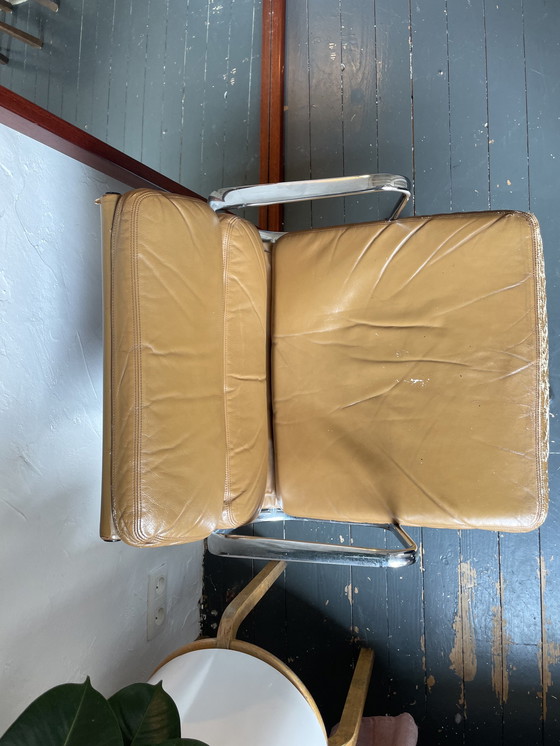 Image 1 of Eames desk chair Ea217