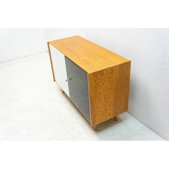 Image 1 of Vintage U-450 lowboard in beech by Jiří Jiroutek for Interiér Praha, Czechoslovakia 1960