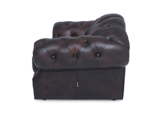 Image 1 of Fauteuil Chesterfield vintage