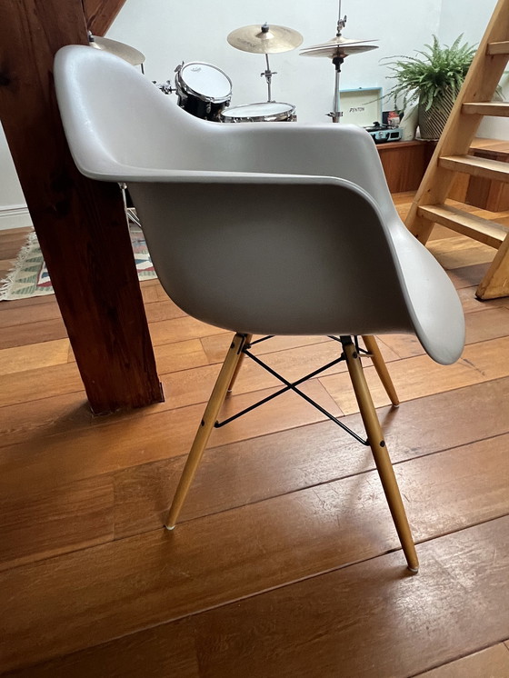 Image 1 of Original Vitra Charles And Ray Eames Dar