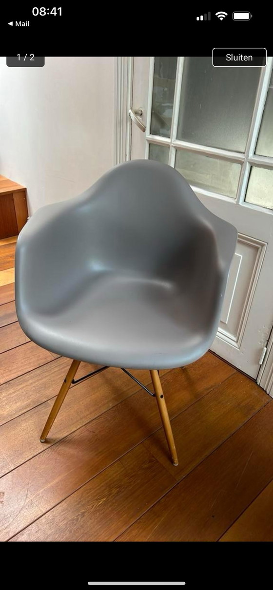 Image 1 of Original Vitra Charles And Ray Eames Dar