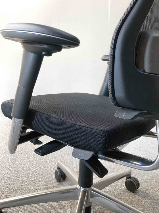 Image 1 of Axia BMA 2.5 Office chair