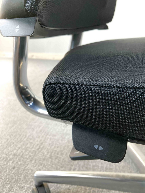 Image 1 of Axia BMA 2.5 Office chair