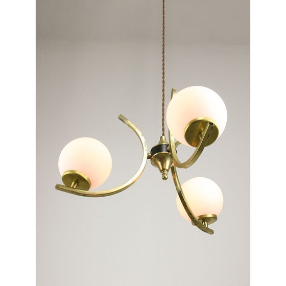 Image 1 of Vintage chandelier in brass and opaline glass, Italy