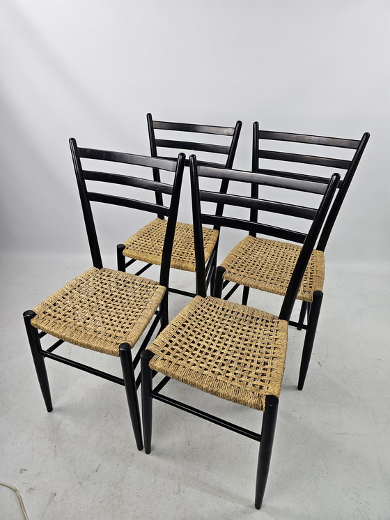 Image 1 of 4x chaises italiennes en bois