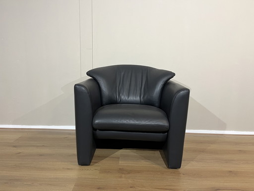 Leolux Morion Armchair Black Leather Design