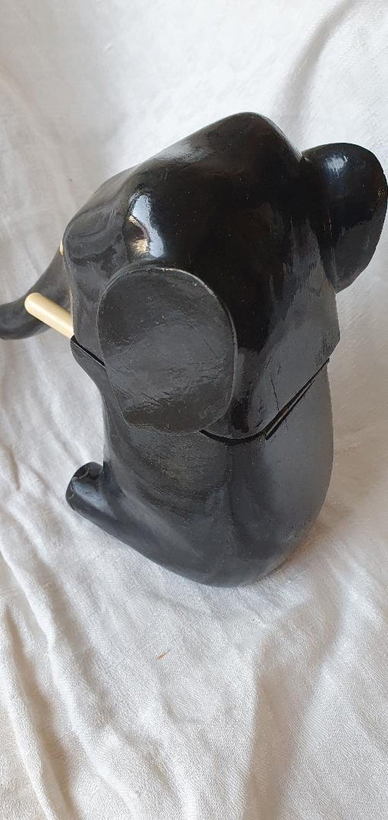 Image 1 of Cascanueces de elefante Art Déco