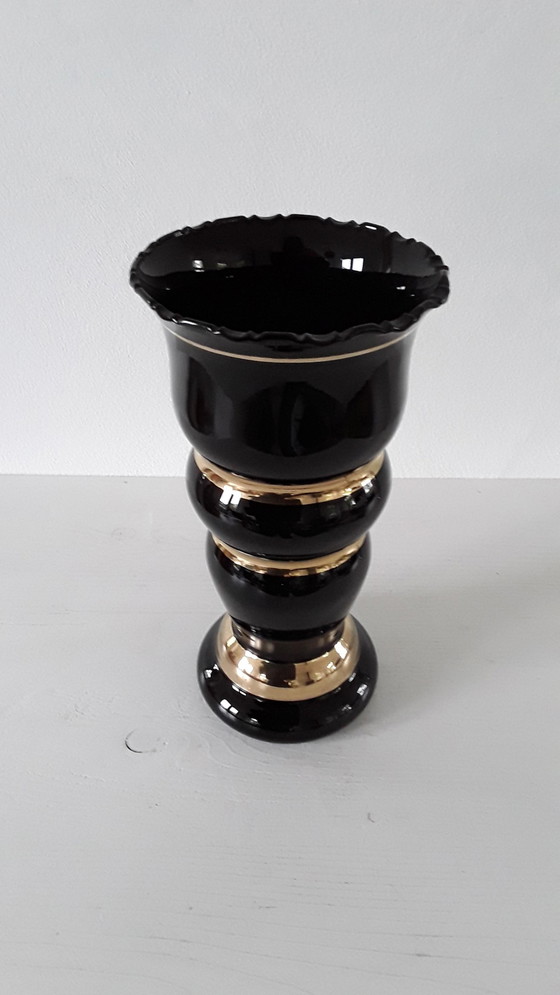 Image 1 of Art Deco Booms vase black gold