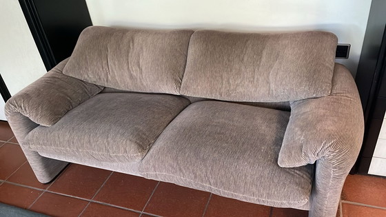 Image 1 of 2x Cassina Maralunga 2-seater