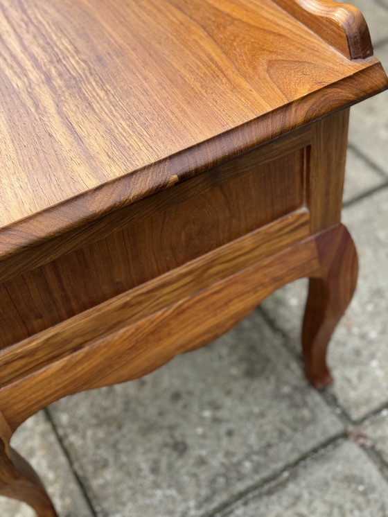 Image 1 of Pair Of Massive Oak Night Stands