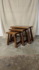 Set di tavolini laterali Japandi