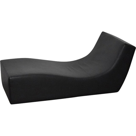 Image 1 of Vintage black leather chaise longue by Viccarbe, Spain
