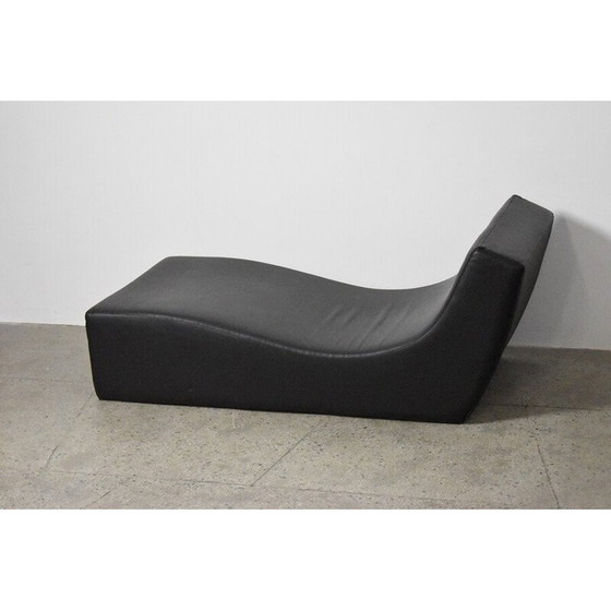 Image 1 of Vintage black leather chaise longue by Viccarbe, Spain