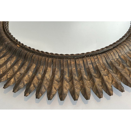 Image 1 of Vintage round mirror in gilded metal, 1940