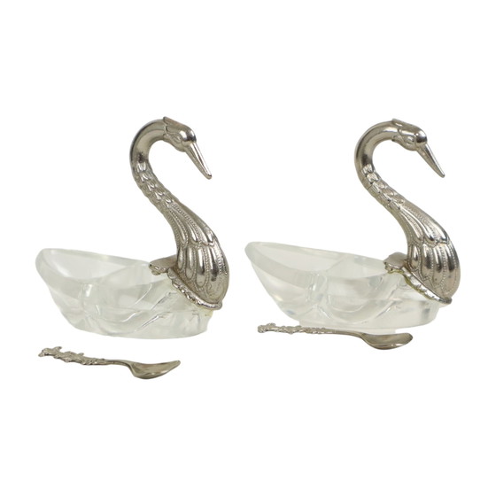 Image 1 of Salt and pepper shakers Swan