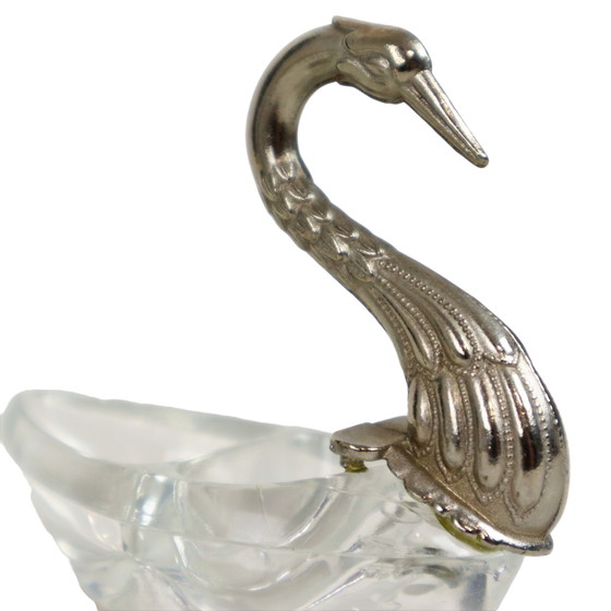 Image 1 of Salt and pepper shakers Swan