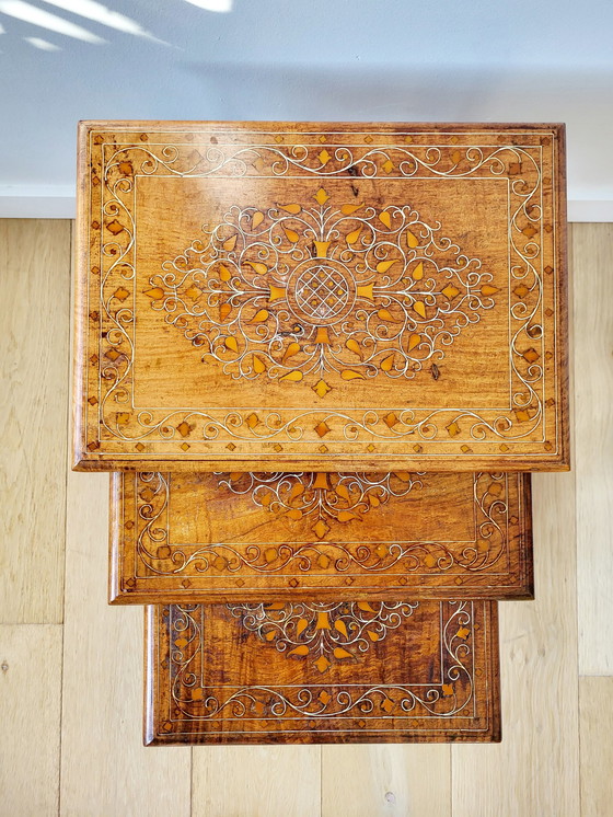Image 1 of Vintage Set Side Tables or Nestingtables, 3 Pieces, Inlaid Wood Pattern