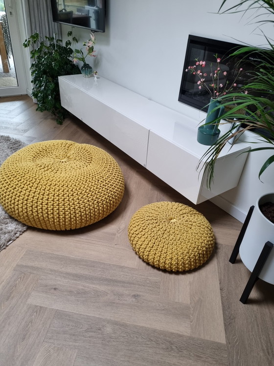 Image 1 of 2x Berden Design pouf