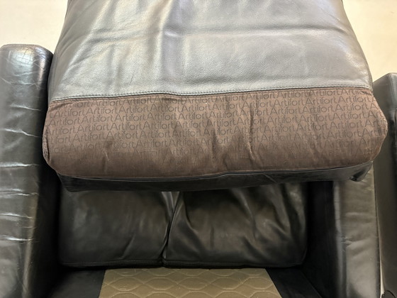 Image 1 of 2 rare poltrone Artifort in pelle nera