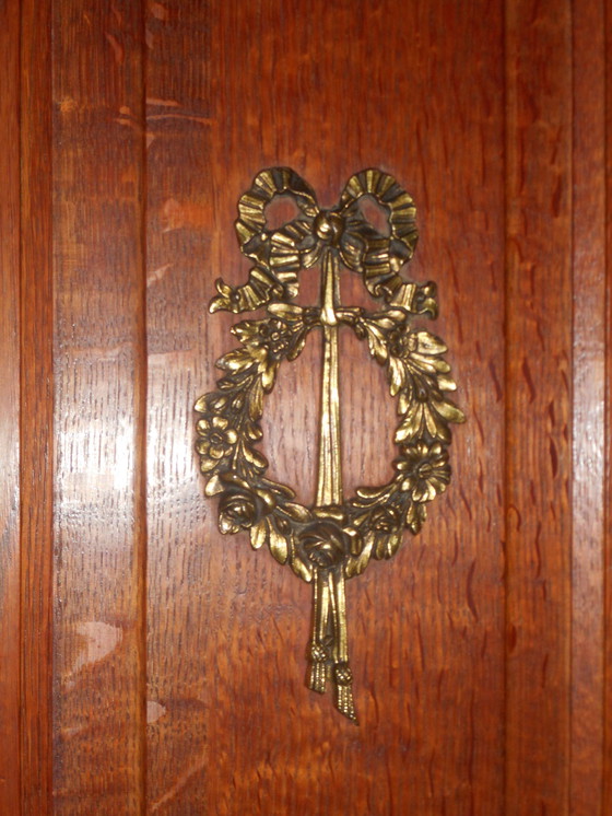 Image 1 of Solid Oak Bedroom From 1930s