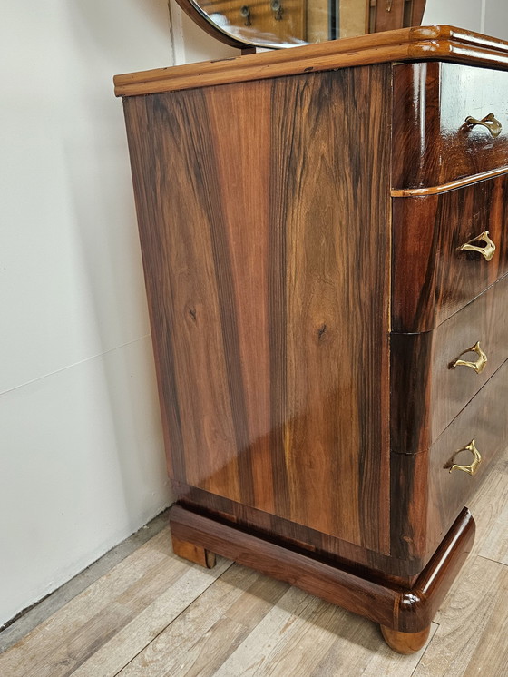 Image 1 of Art Decò Four-Drawer Chest Of Drawers In Walnut And Maple With Mirror