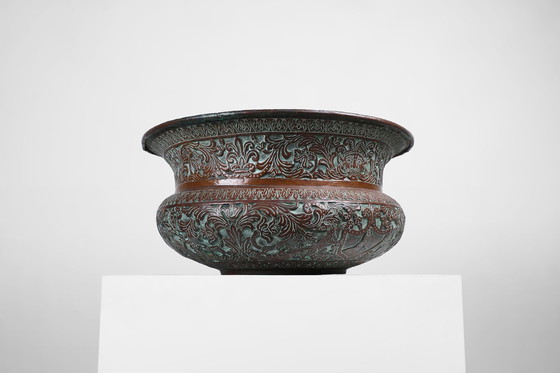 Image 1 of Antico vaso ottomano rotondo in rame inciso, ca. 1850