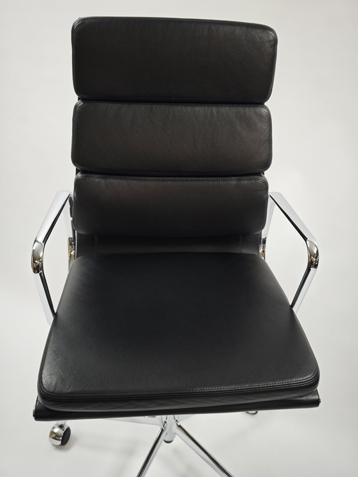 Office swivel chair Vitra Ea 219 leather