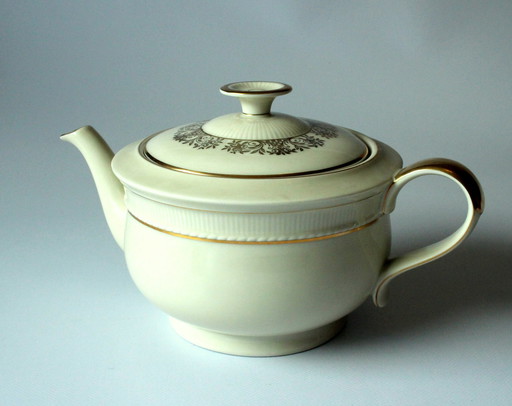 Bavaria ivory teapot porcelain white/gold with gold rim