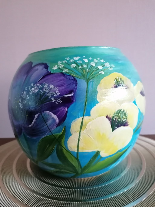 Evalien Ritmeester 'Blue Sky' globe vase