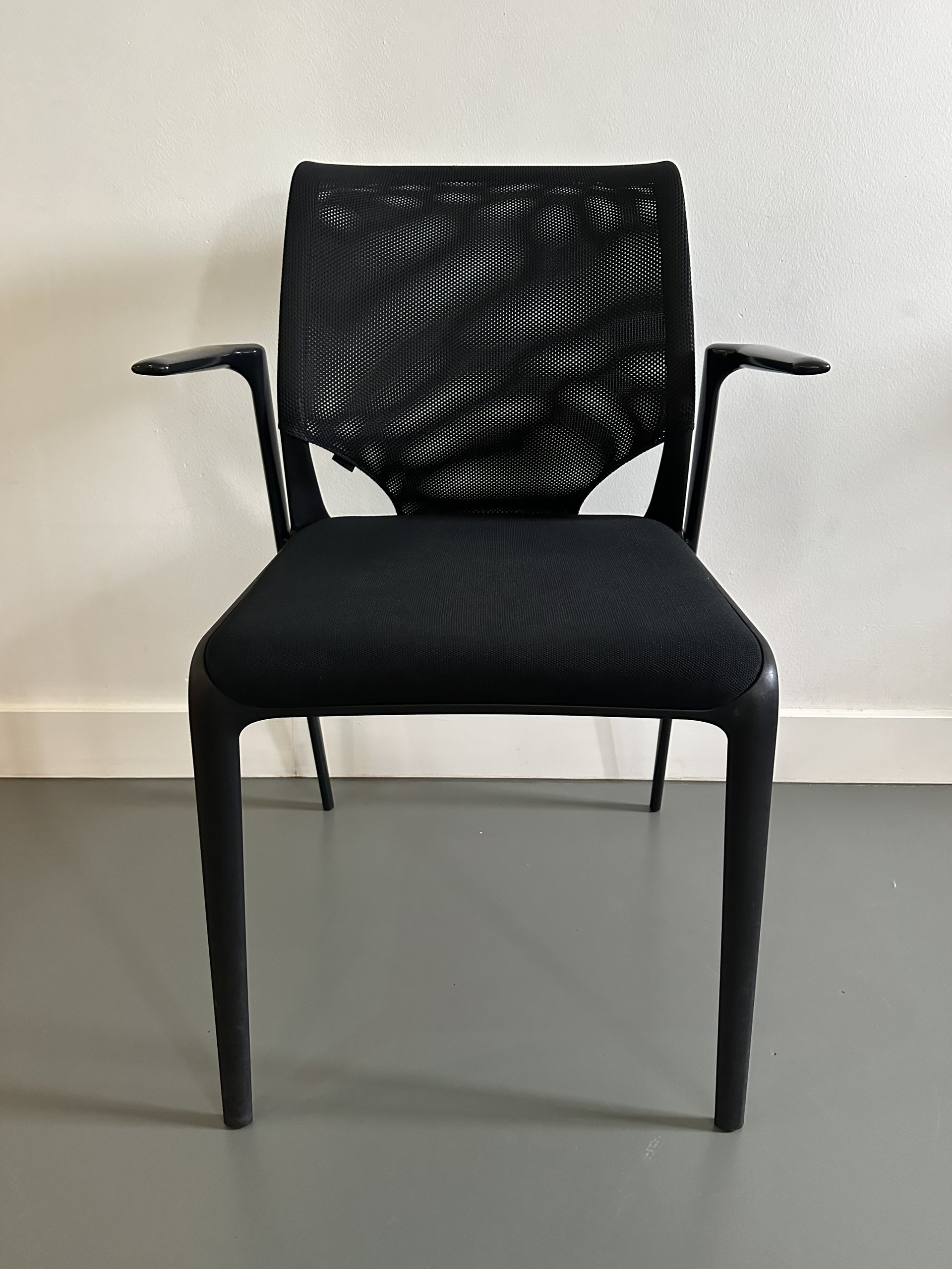 ◇TS657◇美品◇Vitra ヴィトラ◇MEDASLIM メダスリム◇スタッキング