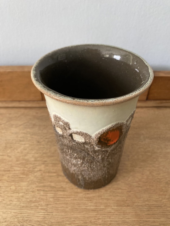 Image 1 of Strehla vase with fatlava glaze