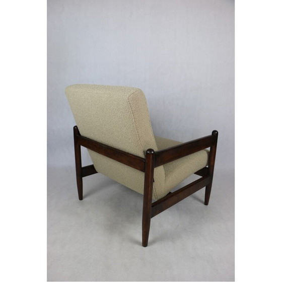 Image 1 of Vintage armchair in beige bouclé