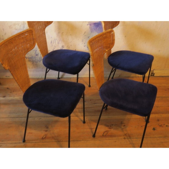 Image 1 of Set of 4 vintage chairs in black metal rattan and blue velvet, Italy 1950