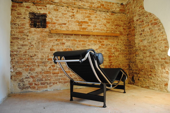 Image 1 of Lc4 Le Corbusier