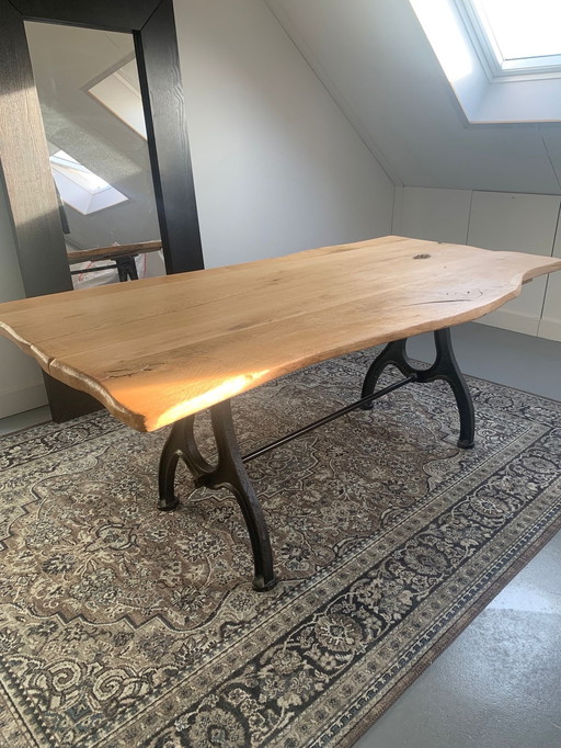 Oak Table Organic Shape With Cast Iron Base