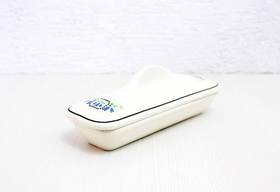 Image 1 of Vintage ceramic soap dish