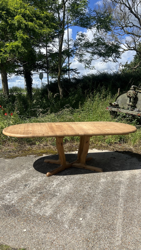 Image 1 of Danish pine extendable table