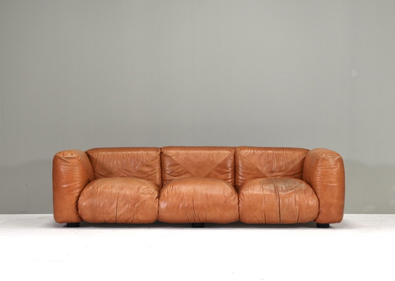 Image 1 of Mario Marenco Tan Leather Sofa by Arflex, Italy – circa 1970