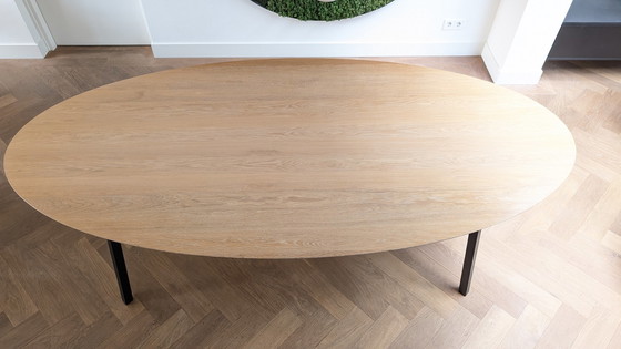 Image 1 of Studio Henk Table de repas - Oval