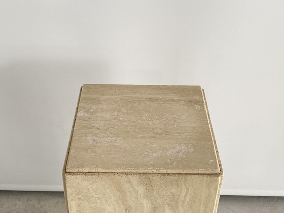 Image 1 of Column travertine