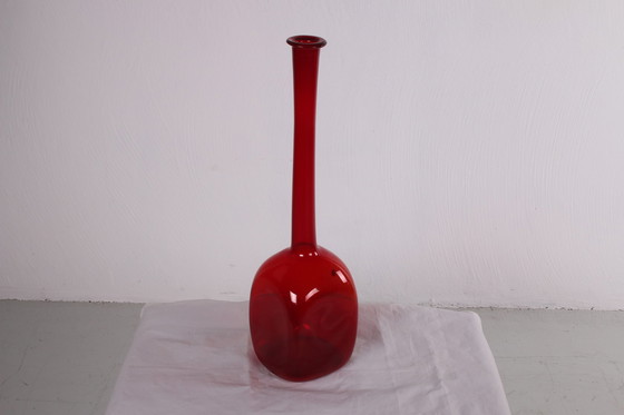 Image 1 of Bottiglia d'epoca in vetro rosso Empoli, Italia, anni '50