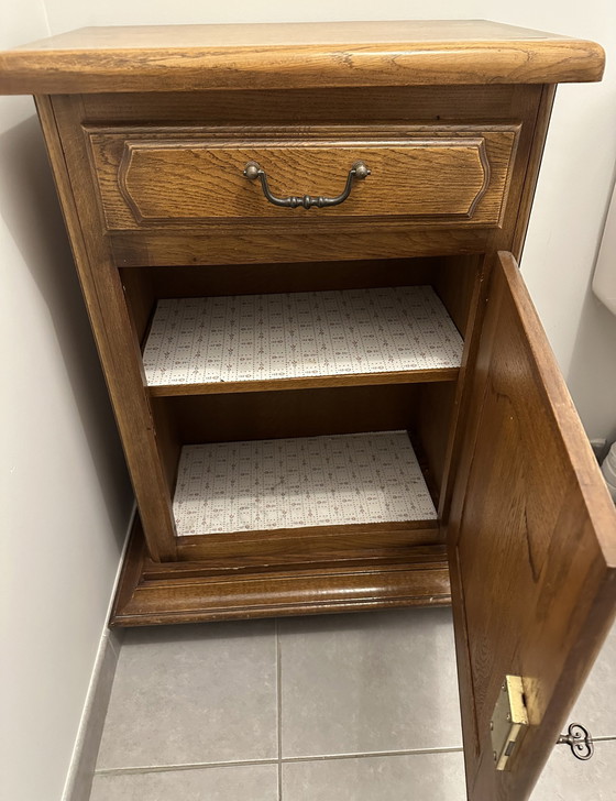 Image 1 of 1 Door 1 Drawer Solid Oak Cabinet