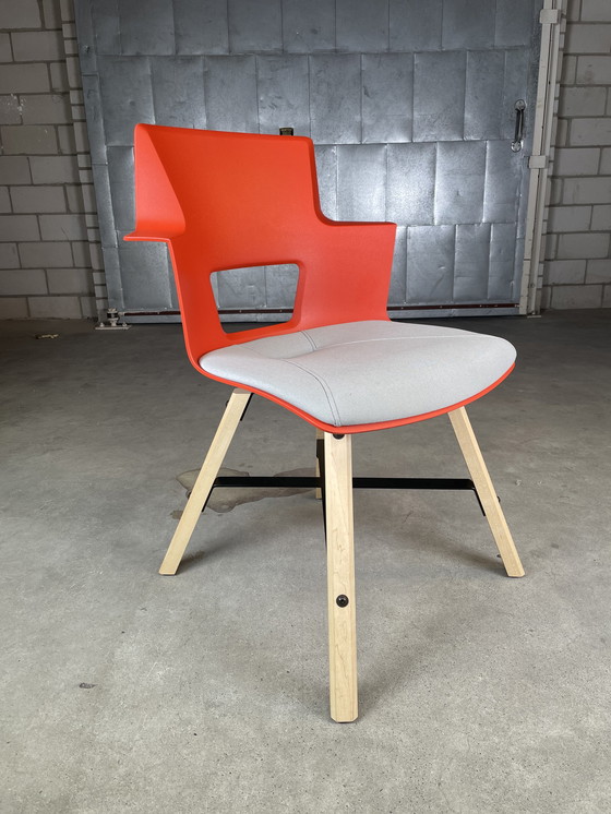 Image 1 of 7x Steelcase Turnstone Shortcut chair