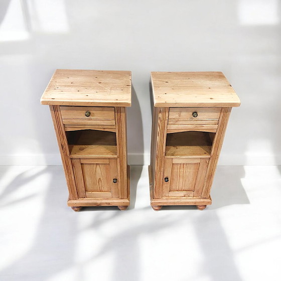 Image 1 of Antique Set Nightstands Atdeco Pine