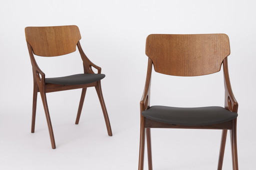 Pair Arne Hovmand Olsen Chairs for Mogens Kold 1950s Teak