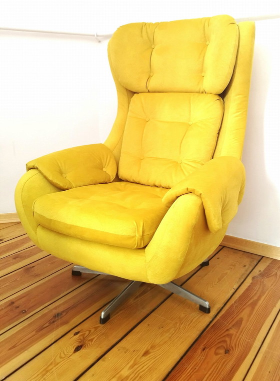 Image 1 of Vintage Swivel Chair From Up Závody / Rousinov, 1970S